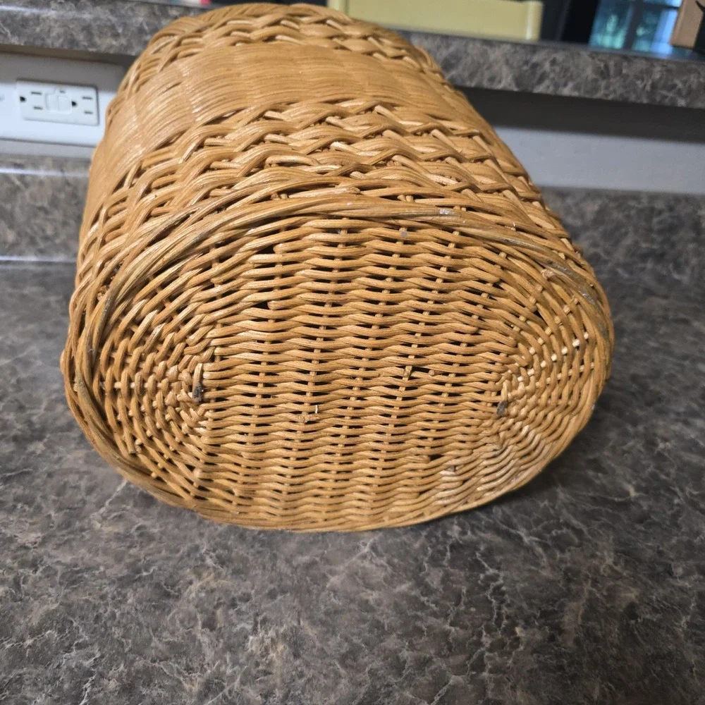 Rattan Wicker Wastebasket planter Metal Liner Braided Rim Boho Natural Brown